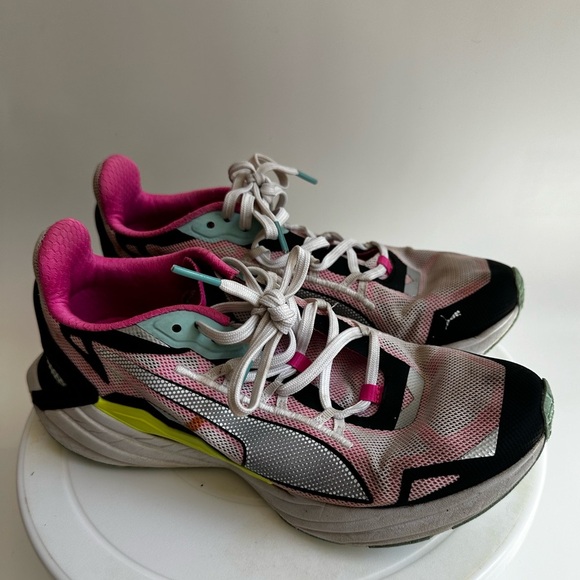 PUMA UltraRide Women's White/Pink Running Sneaker Sz 6.5 - Picture 2 of 8